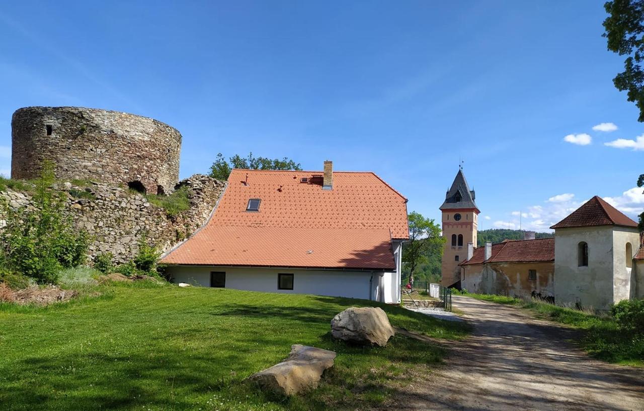 Vila Anicka Vimperk Luaran gambar