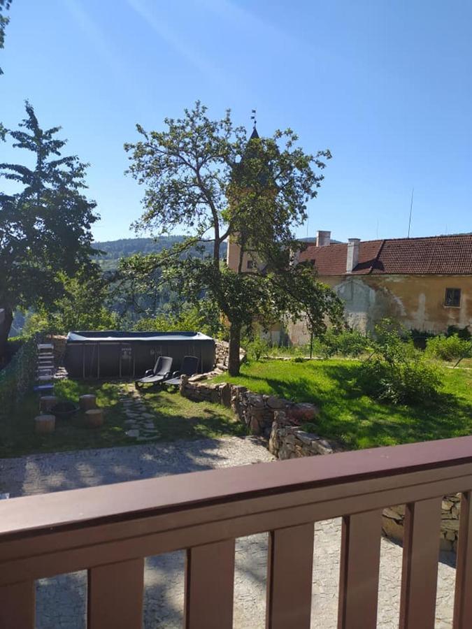 Vila Anicka Vimperk Luaran gambar